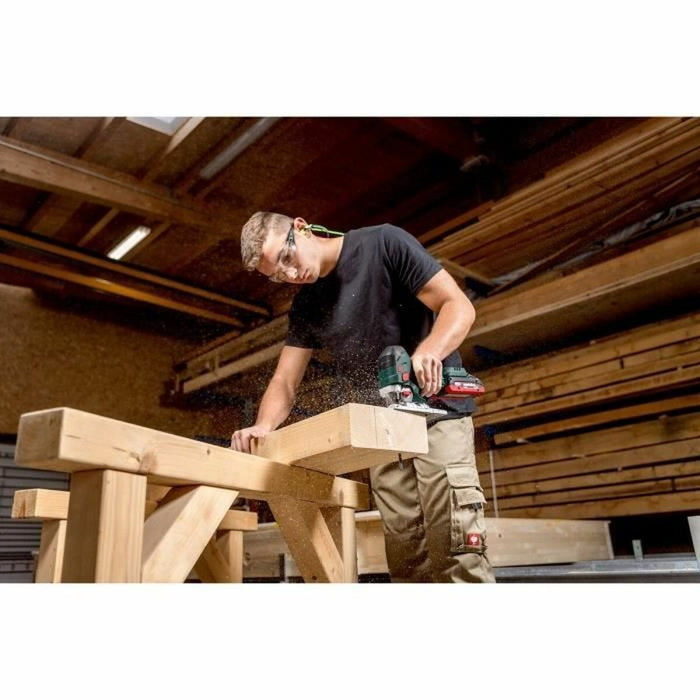 V4HE640B9907A79B5CDFD8F3A17A508F20FR4561035P4