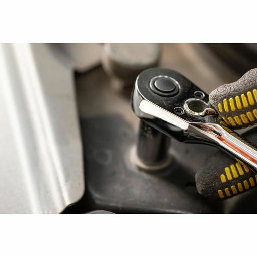 V8H52879043FA7F319590200B94EC654673R6449182P2