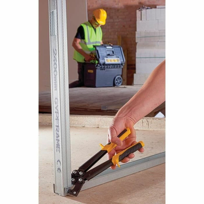 V10H48CE8C90EB2343231E221A23AB508EEFR6642207P3