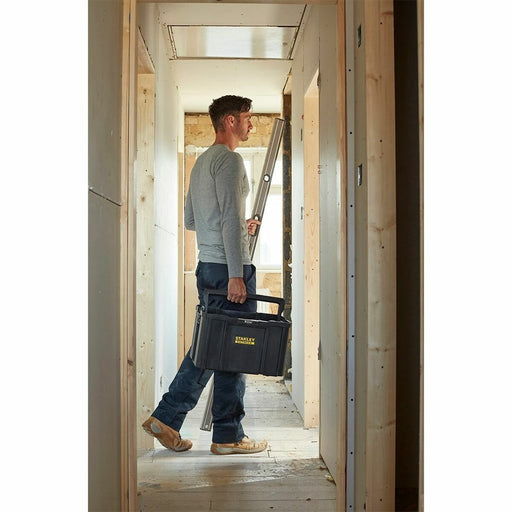 V5HC0CDBB447B1F2AAE5DE98B6AB871E235R5854966P1