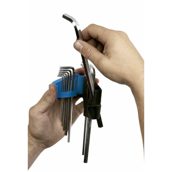 V3HE96D68938B7F6F7F9AA1FE1C2BD3E246R6614991P6