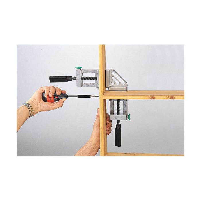 V11H338FE3D7903E01D2D54B4FCADEA8643ER4066263P2