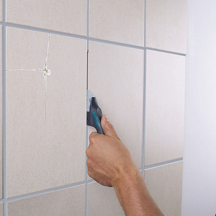 V8HA90C99EA1F8C2F722F1BDF02271EE703R3943008P2