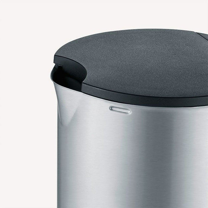 V8HE304B504D5F53517DAD4C8715A1D6CBAR6511936P4