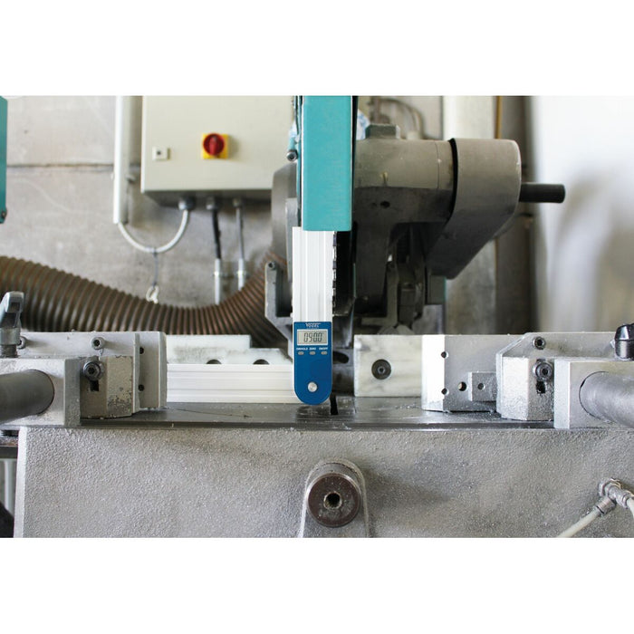 V2HCEDFEC94A08E53275ACD30142D7E40D7R6980135P4