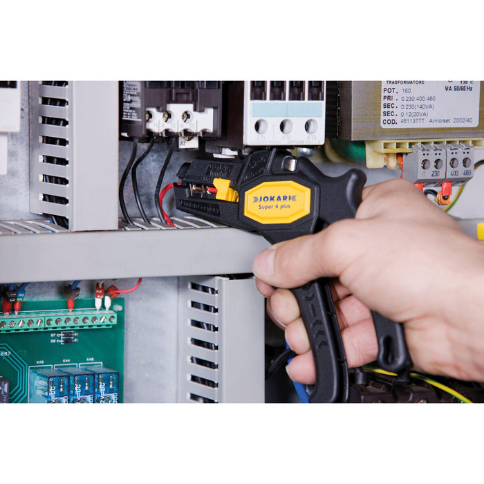 V5HC2F4DFFCFE74B3C67119396EBDFAF62BR6642865P5