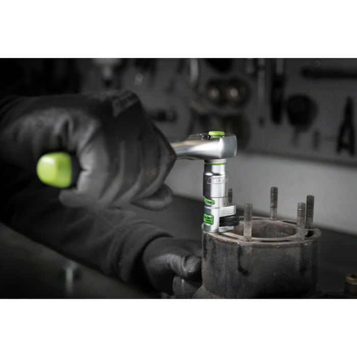 V3HFC5D893EC830C418852A768F741127A3R7230386P3