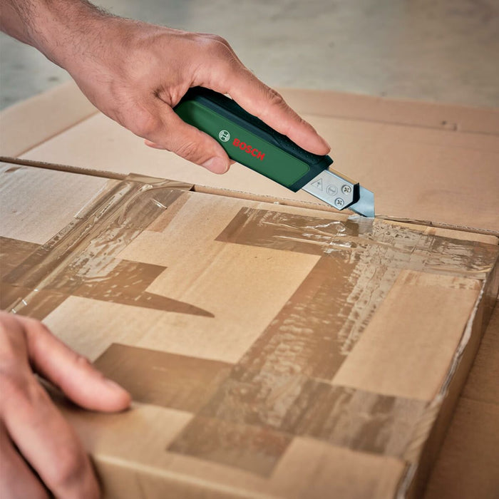 V3HEEA545DFEEE614458F603B8FA06E46B4R5838175P6