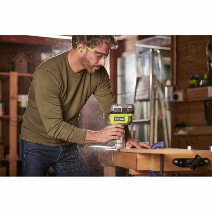 V5H6CD998358026A550FE7CC0A947C1178AR6447332P6