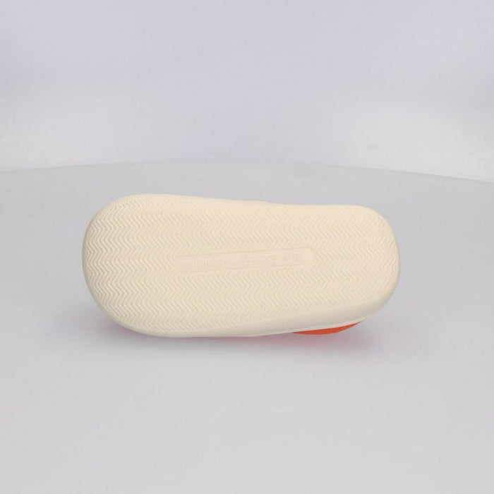 V3HF6DE82CC4EC7757FA5684823358899CAR7252797P8